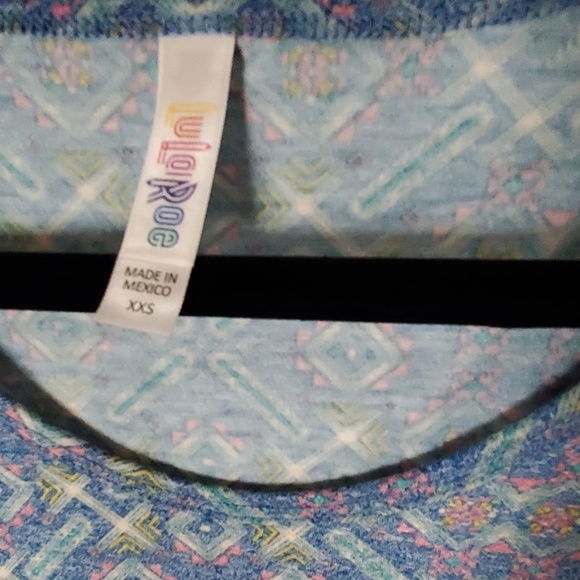 Nwt Perfect tee XXS LuLaRoe - Picture 3 of 5